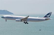 Cathay-Pacific-Flight-780